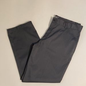 NikeGolf - men’s tour performance 36x30 NWOT